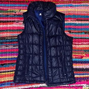 Gently used New York and company extra small navy blue vest.